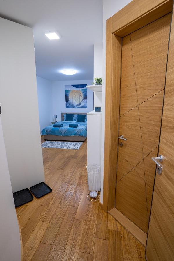 Sky Apartments Novi Sad Buitenkant foto
